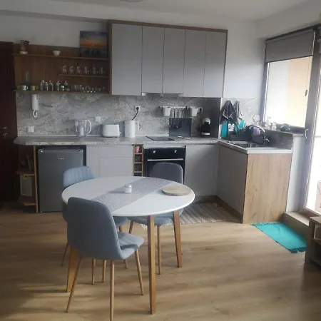 Queen's View App-9 Free Pool,parking, Fitness & Sea View Apartamento Balchik