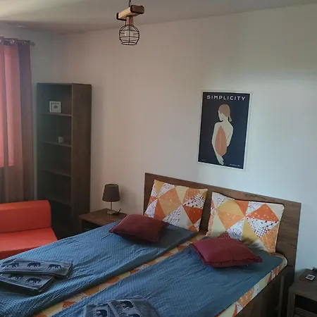 Queen's View App-9 Free Pool,parking, Fitness & Sea View Balchik