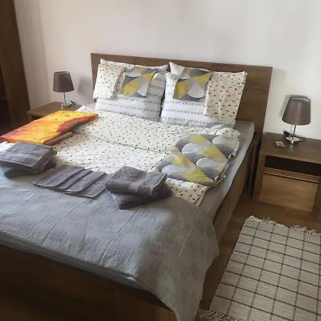 Apartment Queen's View App-9 Free Pool,parking, Fitness & Sea View *