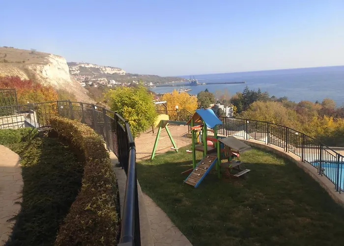 Apartament Queen's View App-9 Free Pool,parking, Fitness & Sea View Bałczik